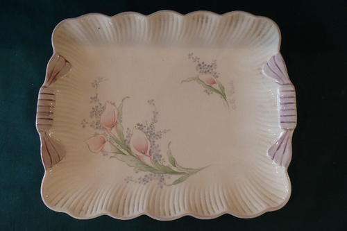A STUNNING VINTAGE JAPANESE "FANTASY LIVING WEAR" PORCELAIN PLATTER WITH DESIGNS BY M. CARLA
