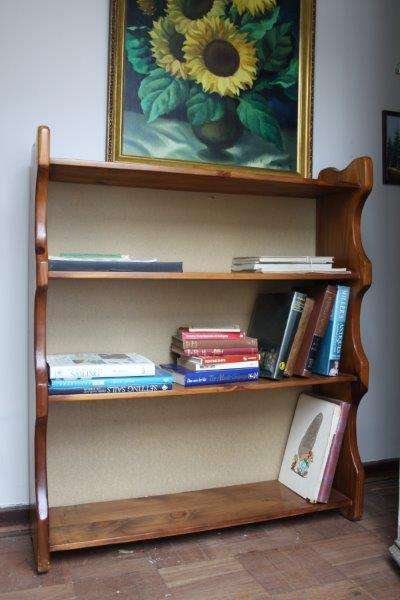 A VERY APPEALING LARGE VINTAGE BOOK SHELF IN EXCELLENT CONDITION!!!