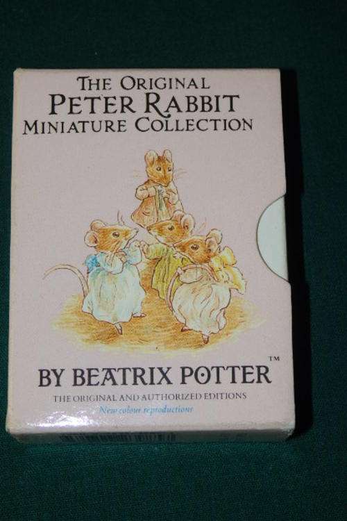 AN AWESOME BEATRIX POTTER "PETER RABBIT" MINIATURE BOOK SET TITLED "MRS TITTLEMOUSE AND FRIENDS"