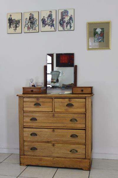 AN EXQUISITE SOLID YELLOW WOOD DRESSER WITH A TON OF CHARACTER - STUNNING ANTIQUE FURNITURE!!!