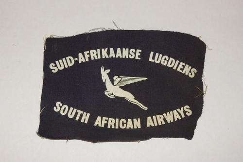 A FANTASTIC VINTAGE (c1950) SOUTH AFRICAN AIRWAYS FABRIC BADGE WITH THE OLD SPRINGBOK EMBLEM