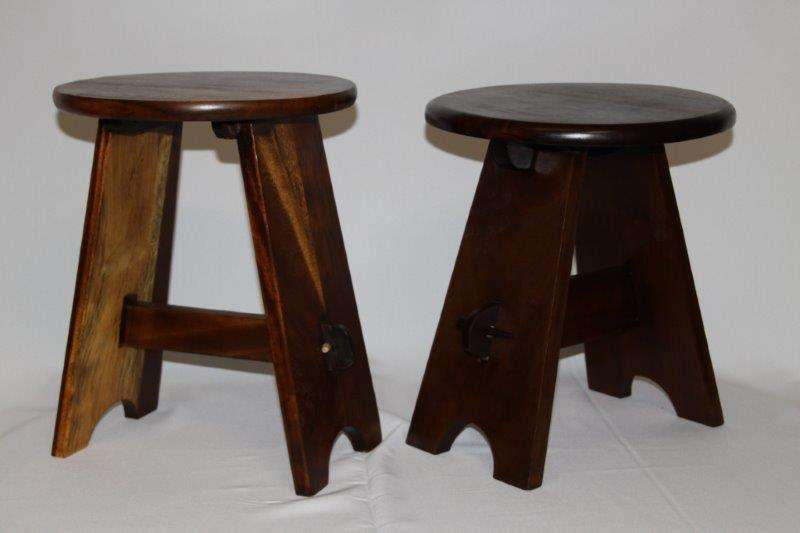 A PAIR OF STUNNING ANTIQUE MILKING STOOLS IN GREAT CONDITION!!! AWESOME FURNITURE!! BID PER STOOL!!!