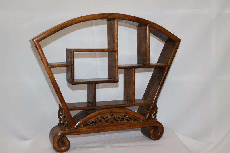 A FABULOUS HAND-MADE VINTAGE CHINESE SHELF IN EXCELLENT CONDITION! BEAUTIFUL FURNITURE!!!