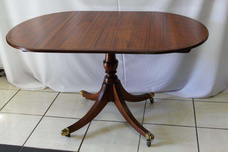 EXQUISITE VINTAGE 'DROP LEAF' TABLE WITH BRASS FEET IN FANTASTIC CONDITION!! EXQUISITE FURNITURE!!!