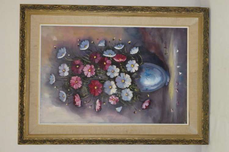 A MAGNIFICENT ORIGINAL FRAMED MARIE RHEEDER OIL ON CANVAS PAINTING OF A VASE OF COSMOS FLOWERS