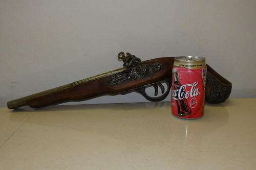 A SPECTACULAR VINTAGE FRENCH MADE "ST. ETIENNE 1718" REPLICA DOUBLE BARREL FLINTLOCK PISTOL