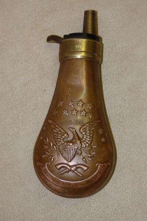 A MAGNIFICENT VINTAGE "AMERICAN CIVIL WAR" COPPER AND BRASS "BLACK POWDER" POCKET FLASK