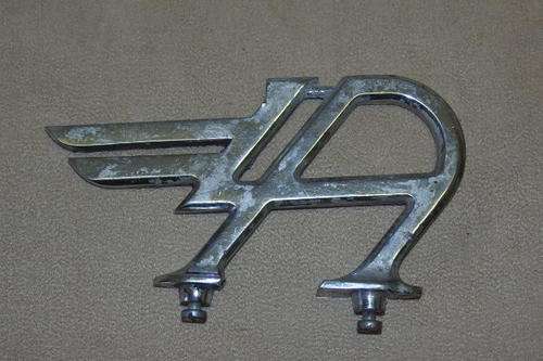 A STUNNING AND QUITE RARE VINTAGE CHROMED 1950's AUSTIN "FLYING A" HOOD ORNAMENT