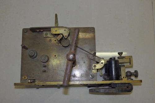 A FANTASTIC RARE SOLID BRASS ANTIQUE "WALTERS ELECTRICAL MANUFACTURERS LTD" 500 OHM TELEGRAPH TAPPER