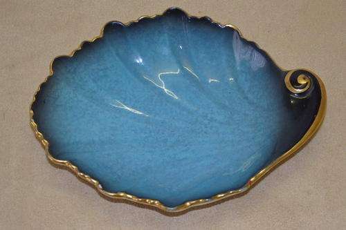A VERY RARE VINTAGE (c1940's) ART DECO CARLTON WARE "BLEU ROYALE" PIN PLATE IN STUNNING CONDITION