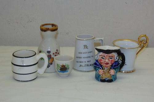 FIVE WONDERFUL PRINTERS TRAY ORNAMENTAL COLLECTABLE PORCELAIN AND CERAMIC MUGS