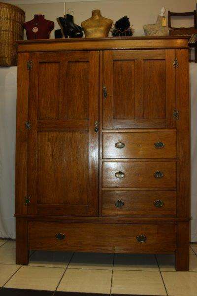 A HUGE AMAZING VINTAGE WARDROBE ON A STAND c/w SHELVES, BRASS HOOKS & 4 LARGE DRAWERS! THE BEST YET!