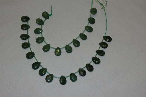 TWO INCREDIBLE STRANDS OF GREEN AGATE "TEARDROP" STONES IDEAL FOR JEWELLERY OR HOLISTIC APPLICATION