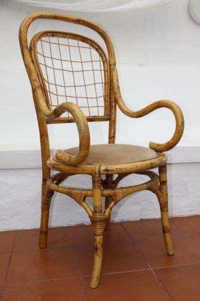 A STUNNING VINTAGE HIGH BACK BENT CANE WICKER CHAIR c/w AWESOME CUSHION SEAT IN FANTASTIC CONDITION!