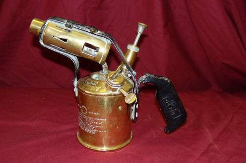 AN FANTASTIC VERY RARE VINTAGE SWEDISH MADE MAX SIEVERT No. 542 BRASS PARAFFIN BLOW LAMP/ TORCH