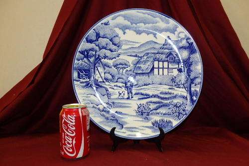 A FANTASTIC "LARGE" BLUE AND WHITE PORCELAIN PLATTER/ CHARGER IN AWESOME CONDITION