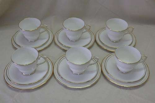 AN ABSOLUTELY STUNNING COLLECTION OF SIX DUCHESS OF ENGLAND BONE CHINA "ASCOT" SERIES TRIO'S