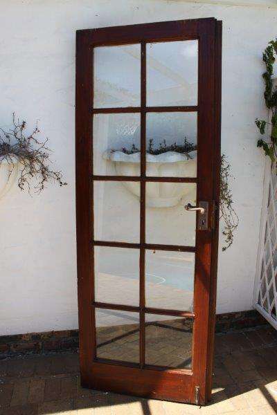 A STUNNING VINTAGE 10 PANE SOLID TIMBER DOOR IN GREAT CONDITION FOR THE AGE! AWESOME PICTURE FRAME?