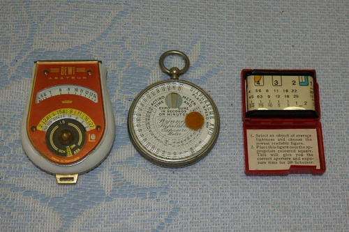 THREE INCREDIBLE RARE ASSORTED VINTAGE AND ANTIQUE PHOTOGRAPHIC LIGHT (EXPOSURE) METERS