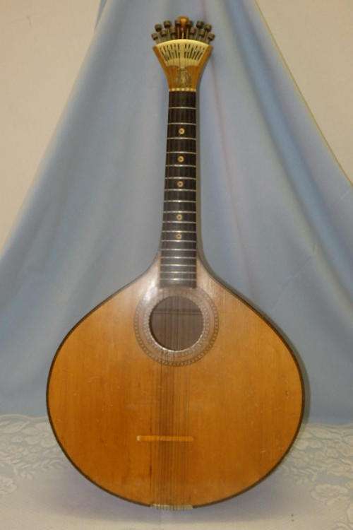 AN INCREDIBLE RARE VINTAGE "GUITAR PORTUGUES" PORTUGUESE FADO GUITAR IN WONDERFUL CONDITION