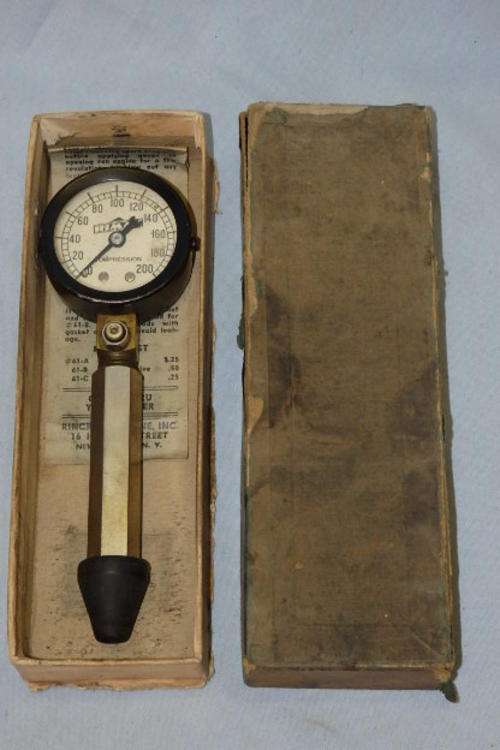 AN AWESOME VINTAGE AMERICAN MADE "RIMAC" 200lbs COMPRESSION GAUGE FOR DIESEL ENGINES