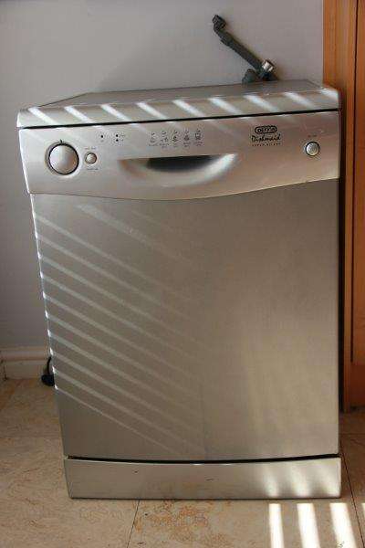 SILVER DEFY DISHMAID DISHWASHER IN EXCELLENT WORKING CONDITION!!! GREAT PRODUCT!!!
