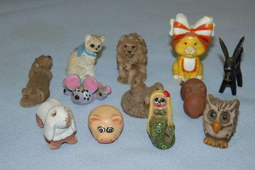 A GORGEOUS COLLECTION OF TWELVE ASSORTED PRINTERS TRAY "ANIMAL" ORNAMENTS bid/item