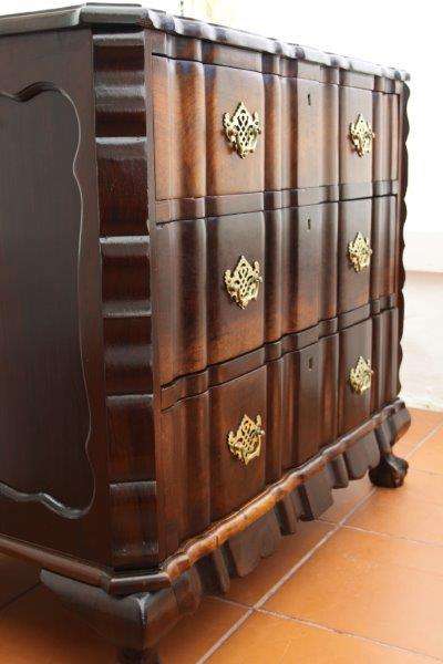 A SPECTACULAR SOLID IMBUIA BALL & CLAW CHEST OF DRAWERS w 3 DRAWS & WONDERFUL SOLID BRASS TRIMS!