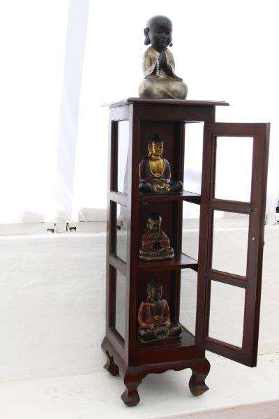 AN EXQUISITE SOLID TEAK ORIENTAL DISPLAY CUPBOARD w SIMPLE DETAIL & CHARACTER IMPORTED FROM THAILAND
