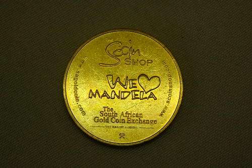 A FABULOUS "NELSON R. MANDELA - A LONG WALK TO FREEDOM" SA GOLD COIN EXCHANGE TOKEN COIN