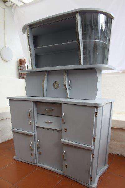 AN EXQUISITE VINTAGE CURVED GLASS KITCHEN CABINET WITH HUGE CHARACTER!!! MAGNIFICENT RETRO FURNITURE