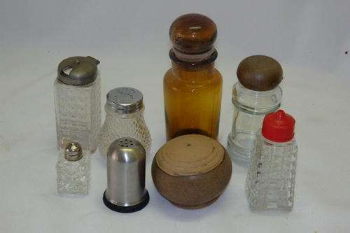 A WONDERFUL COLLECTION OF PREDOMINANTLY "SALT" CELLARS AND BOTTLES IN GLASS, METAL. POTTERY ETC