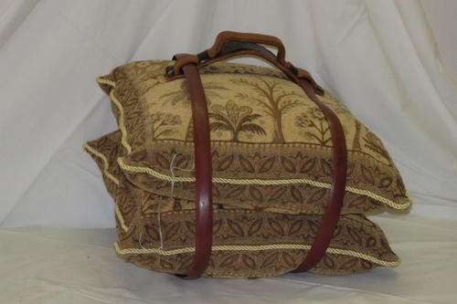 TWO FANTASTIC VINTAGE SUITCASE STRAPS INCLUDING A LEATHER SET bid/suitcase strap set