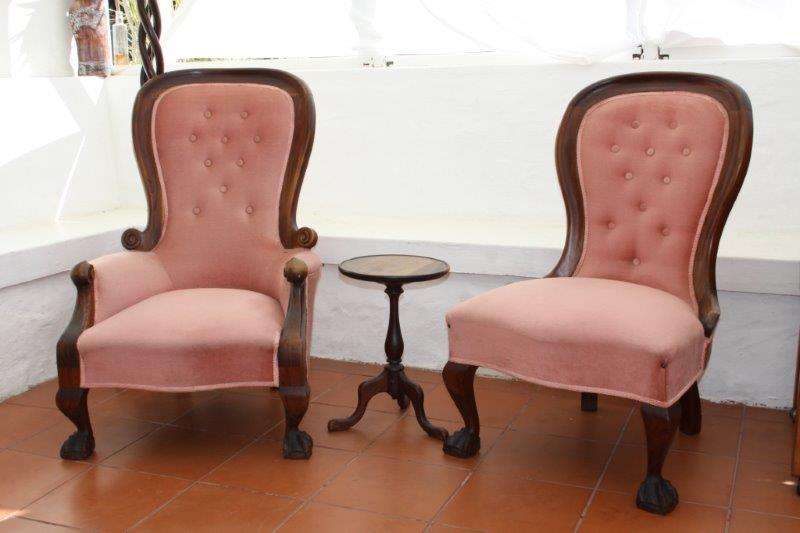 WOW!!! MAGNIFICENT GORGEOUS SOLID BLACKWOOD VICTORIAN STYLE KING AND QUEEN CHAIRS!!! bid/chair