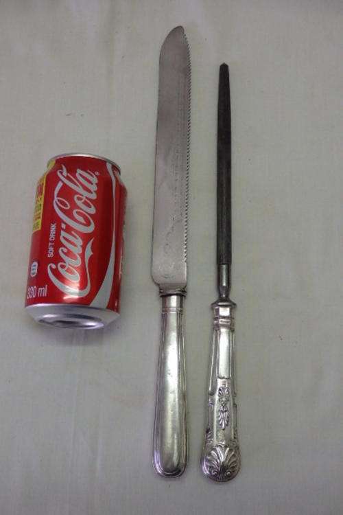 A FANTASTIC VINTAGE/ ANTIQUE? SILVER PLATED BREAD KNIFE AND A SHARPENING STEEL bid/item
