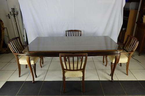 WOW! A GORGEOUS circa 1960's REGENCY STYLE DINING TABLE WITH FOUR EXQUISITE CHAIRS! 2 CARVERS!!!
