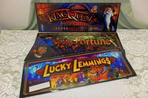 FOUR VERY SCARCE ORIGINAL CASINO SLOT MACHINE "THEMED" GLASS PANELS IN BRIGHT COLOURS bid/panel