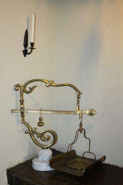 A TOTALLY AWESOME LARGE ANTIQUE SOLID BRASS & MARBLE SCALE IN EXCELLENT CONDITION FOR THE AGE!!!