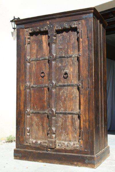 MAGNIFICENT HUGE ANTIQUE SOLID TEAK MOROCCAN FEATURE CUPBOARD w INCREDIBLE DETAIL; GREAT CONDITION!