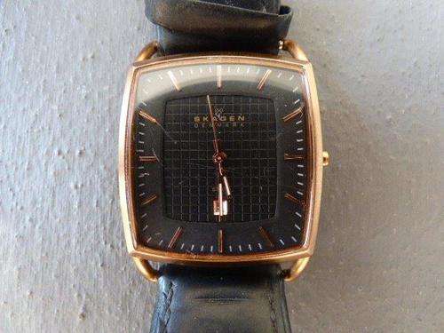 A FANTASTIC SKAGEN DENMARK, SLIM JAPAN QUARTZ MOVEMENT WATCH, IN VERY GOOD CONDITION!
