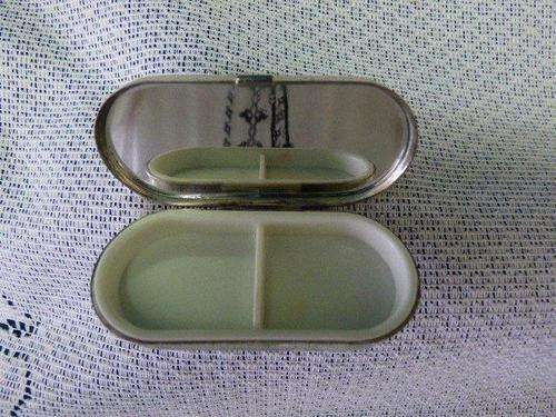 A BEAUTIFUL, DAINTY LITTLE SILVER PILL BOX WITH 2 COMPARTMENTS AND A MIRROR INSIDE. VERY PRETTY!