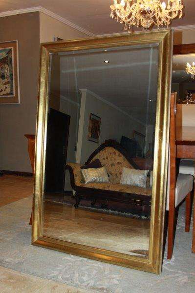 A MAGNIFICENT VERY LARGE & HEAVY BEVELLED MIRROR WITH AN EXQUISITE DETAILED FRAME! STUNNING!