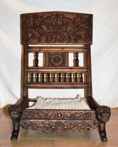 A MAGNIFICENT ANTIQUE HAND CARVED AFGHAN / ASIAN CEREMONIAL 'LION' LOW CHAIR WITH SPECTACULAR DETAIL
