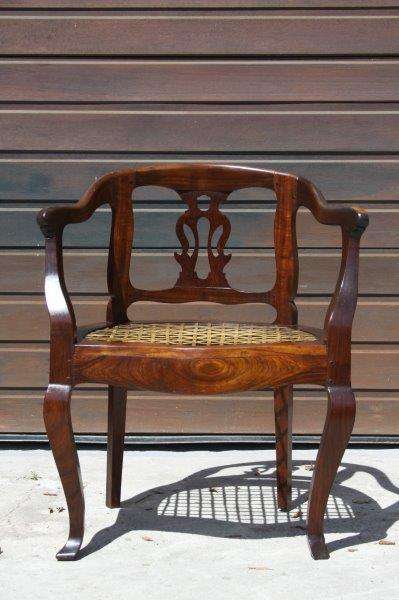 A GORGEOUS SOLID TEAK ORIGINAL ANTIQUE CAPTAINS RIEMPIE CHAIR IN FANTASTIC CONDITION! STUNNING!