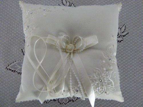 A BEAUTIFUL RING CUSHION WITH STUNNING DETAIL, PEARLS, RIBBON AND LACE. GORGEOUS!!