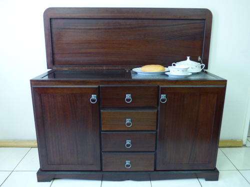 A MAGNIFICENT WOODEN SIDE SERVER w BUILT IN SALTON HOT TRAY & SERVING AREA. LOADS OF STORAGE SPACE!!