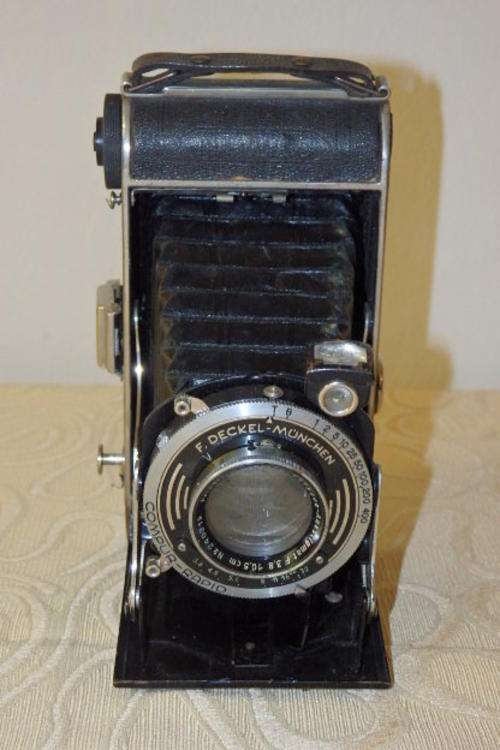 A SUPERB ANTIQUE (c1935) GERMAN MADE F. DECKEL - MUNCHEN "COMPUR-RAPID" BELLOWS CAMERA