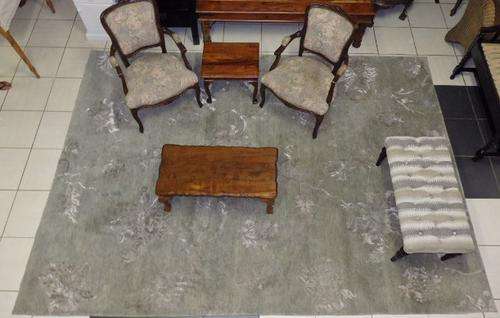 A MAGNIFICENT AND EXPENSIVE VERY LARGE "EXCLUSIVE" PURE WOOL CARPET IN STUNNING CONDITION