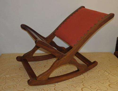 AN EXQUISITE VINTAGE SOLID MAHOGANY ROCKING FOOTSTOOL IN EXCELLENT CONDITION FOR THE AGE! AWESOME!