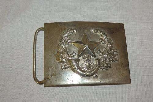 AN AWESOME VINTAGE WWI & WWII SCOTTISH RIFLERS (CAMERONIAN'S) "GLENGARRY" BELT BUCKLE